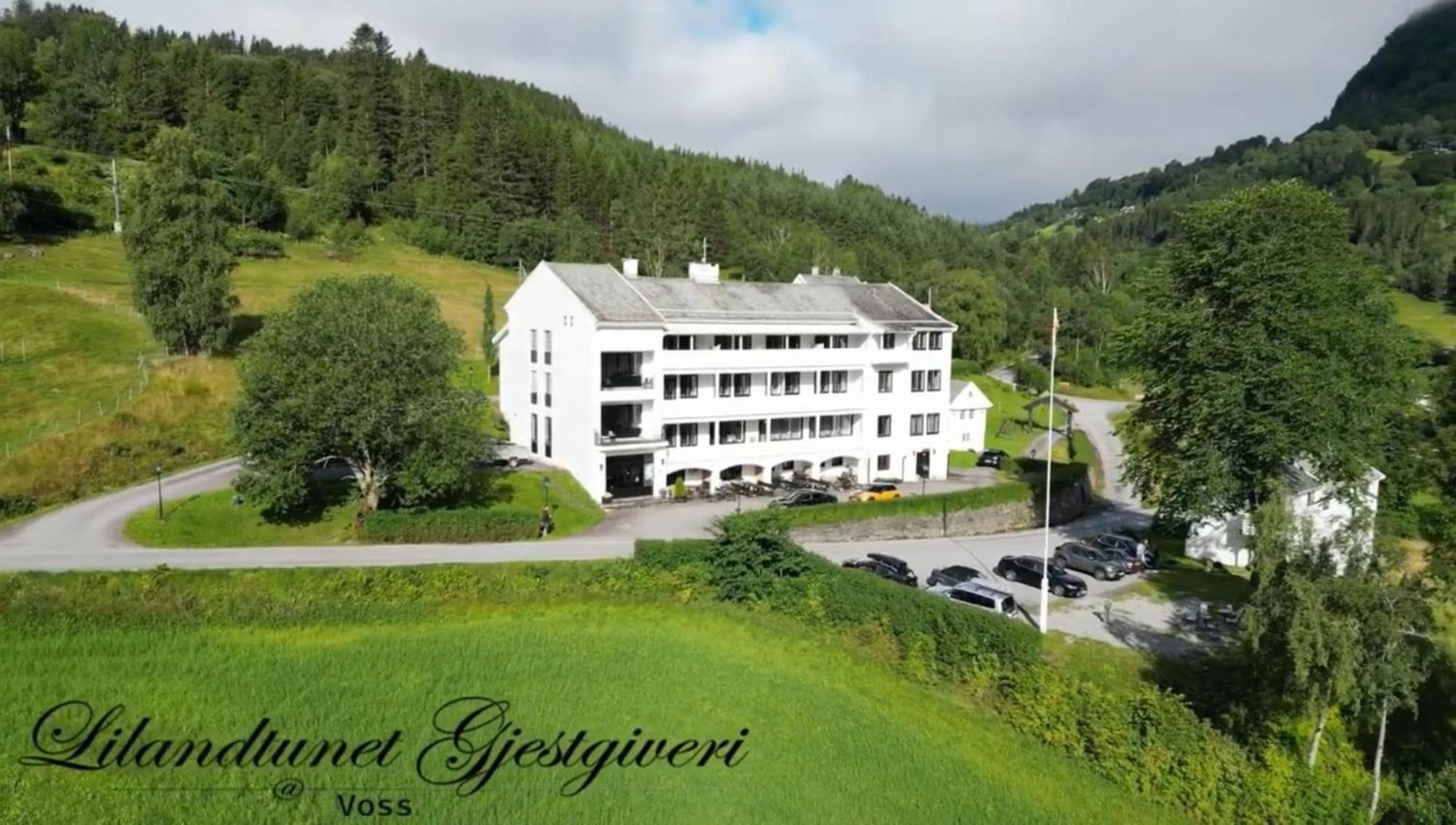Lilandtunet Gjestgiveri Liland  Esterno foto